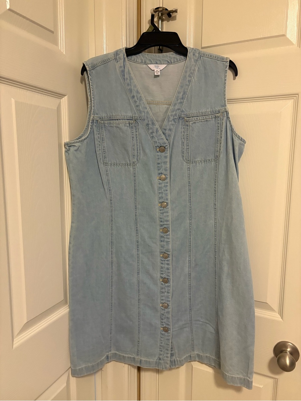 Time and Tru Light Blue Sleeveless Denim Button Dress